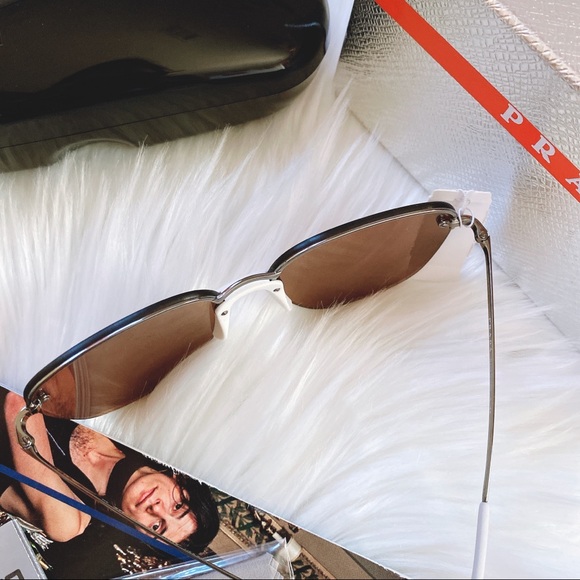 Prada 57mm Sunglasses - Picture 4 of 9